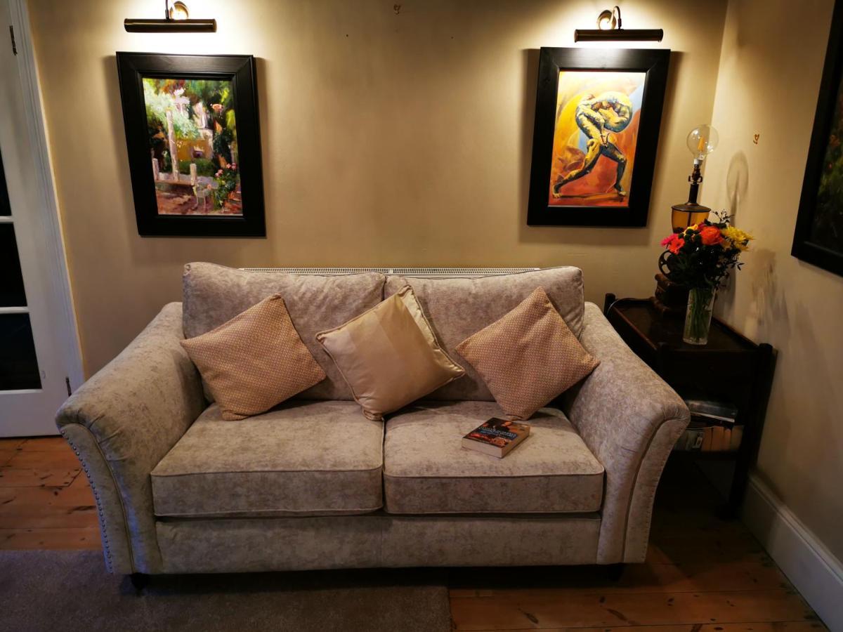Redbrook Farm Bnb - Gateway To The New Forest ฟอร์ดิงบริดจ์ ภายนอก รูปภาพ