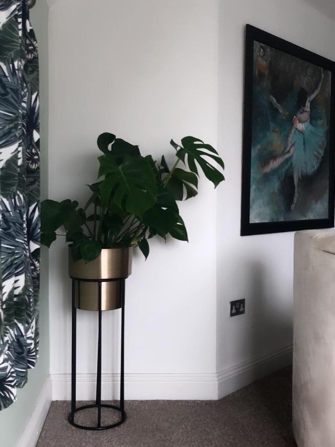Redbrook Farm Bnb - Gateway To The New Forest ฟอร์ดิงบริดจ์ ภายนอก รูปภาพ